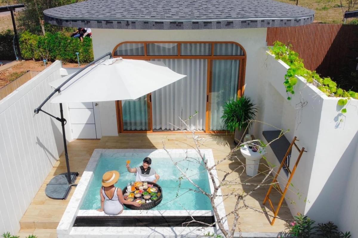 Sarorach Pool Villa Resort Kohlarn 외부 사진